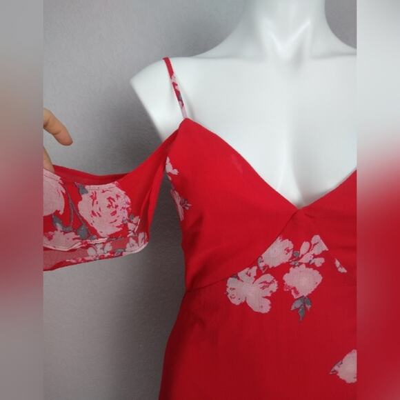 Lulus Love in Bloom Red Floral Print Off-the-Shoulder High-Low Dress Size Small - Picture 15 of 16